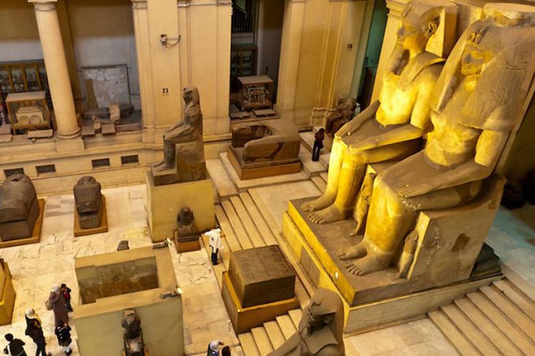 Egypt Cairo Egyptian Museum Hall_4830f_lg_92fc4_lg.jpg